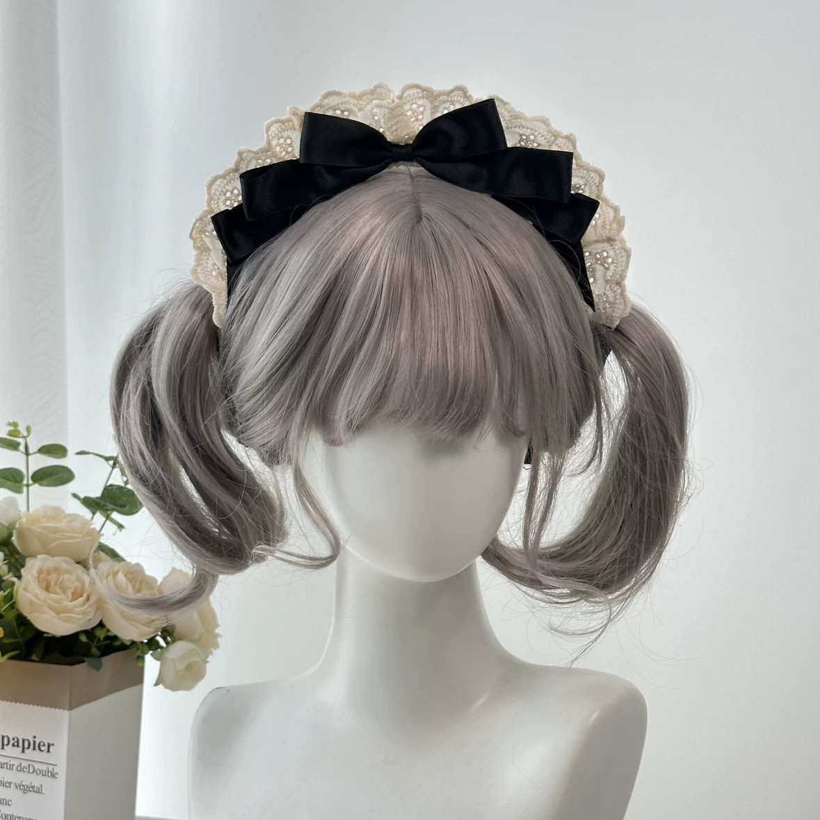 Black and White Maid Lolita Headdress | Back Or Silhouette View | Aurora Lolita Black and White Maid Lolita Headdress - back or silhouette view for maid black white Lolita outfit